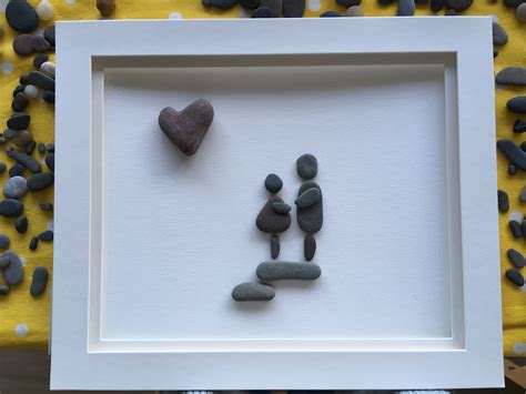 Pebble Art - Couple | Pebble art, Crafts, Couple art