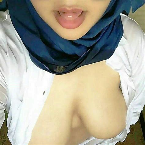 Before asking for help, we recommend that you review twitter's. Pin di Jilbab hot Indonesia