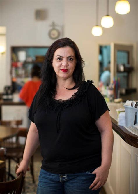 מדי פעם אני יוצאת גם לטיול ברחבי הממלכה כדי לספוג עוד ועוד מהאווירה האנגלית שמרחיבה לי את הצ'אקרות ועושה לי טוב על הנשמה. 103FM - ינון מגל ובן כספית - "הנציגה של צוקרברג התנצלה בפני"