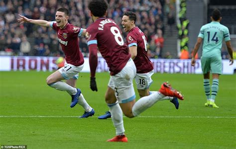 Get declan rice latest news and headlines, top stories, live updates, special reports, articles, videos, photos and complete coverage at mykhel.com. West Ham 1-0 Arsenal: Declan Rice exposes weakness at ...