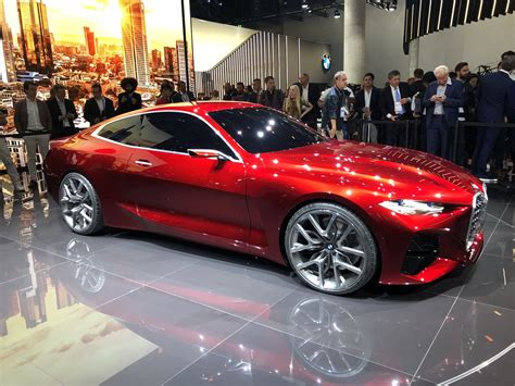 Here is the brand new production g22 4 series. Presenting the BMW 4 Series Coupe Concept (G22)!