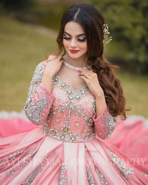 لوگ کیا کہیں گے ‎, lit. Latest Photo Shoot of Komal Meer from Ehd e Wafa going viral