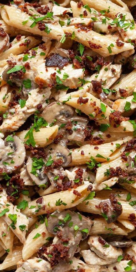 Creamy chicken and mushroom sauce with feta cheese and parsley will work for any kind of pasta. Chicken Bacon Mushroom Pasta (VIDEO) | Foodtasia