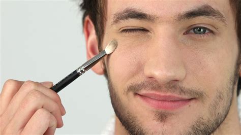 How to apply eyeliner guys. Asos Start Selling a Makeup Line for Men - Number Helpline