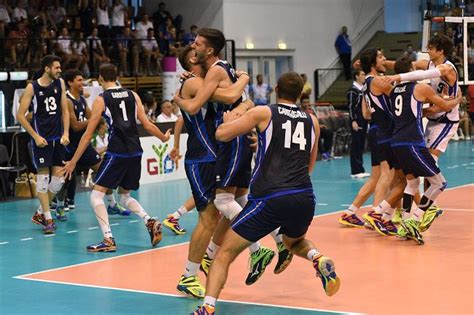 In palio in biglietto dei playoff anche per la delta. trentino volley on Twitter: "Doppio oro italiano (maschile e femminile) agli European Youth ...