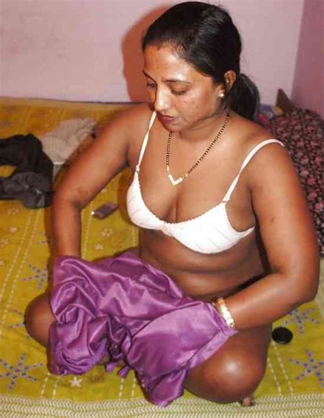 She is an improv comedian of the etceteras … Indian xxx mallu bhabhi hot nude Aunty photo Housewife sex ...