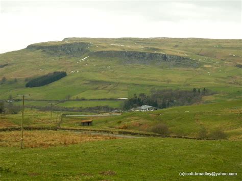 The campsie fells are a range of hills in central scotland, stretching east to west, from south stirling to dumgoyne in east. DSCN3815 | The Campsie Fells are a range of hills in ...