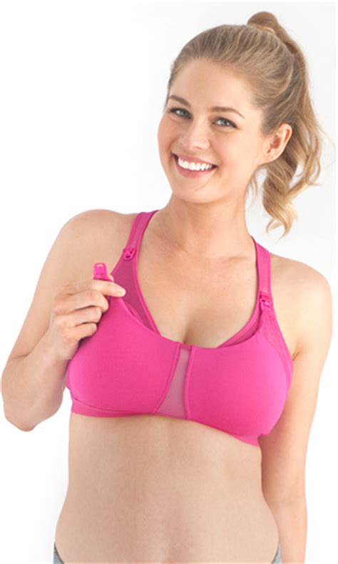 Nursing sports bras are designed to be stretchy and supportive so they grow with you throughout pregnancy and breastfeeding. New Mom Fitness Gift List For Mother's Day - Sara Haley