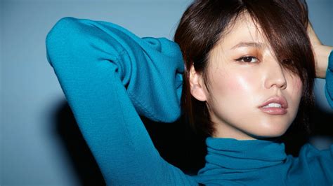 Masami Nagasawa, Blue background, Asian, Women, Brunette, Bangs, Sensual gaze, Turtlenecks HD 