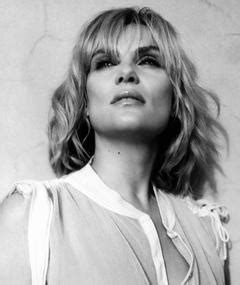 As for emannuelle seigner as 'the girl'. The Ninth Gate (1999) - MUBI
