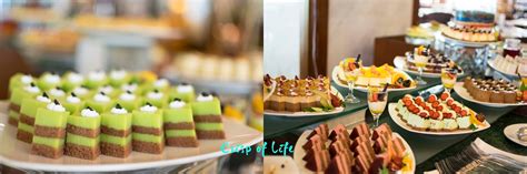 In today's blog, we've curated the top 10 best places for hungry foodies. International High Tea Buffet @ Evergreen Laurel Hotel, Penang