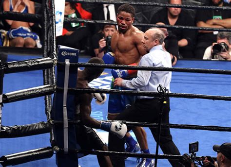 El argentino había comenzado bien la pelea y venía siendo amplio dominador. Shawn Porter TKO 9 Andre Berto - Pound4Pound.com - P4P ...