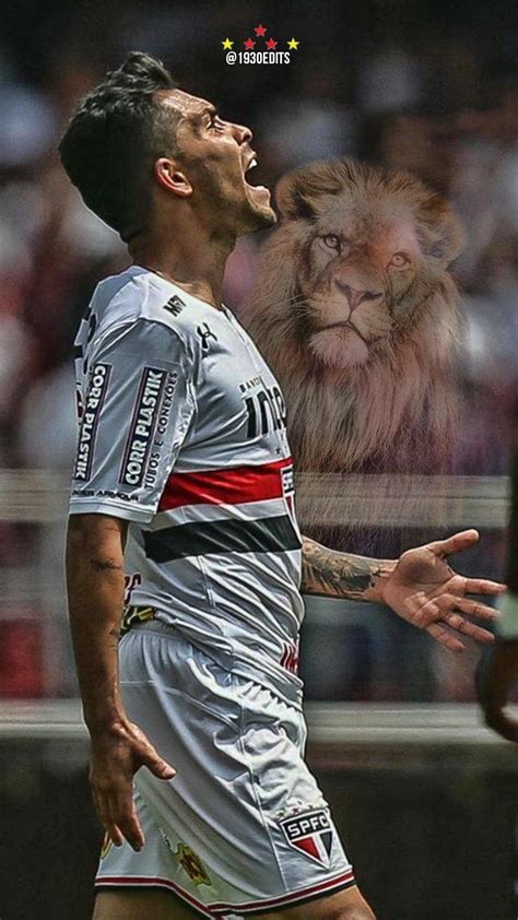 Quem toma partido e faz campanha em redes sociais, colocando pessoas acima da instituição, ao meu ver, tem interesses outros que não o bem maior do são paulo futebol clube. Pin de Davi Gonçalves em wallpapers | Camisa do são paulo ...