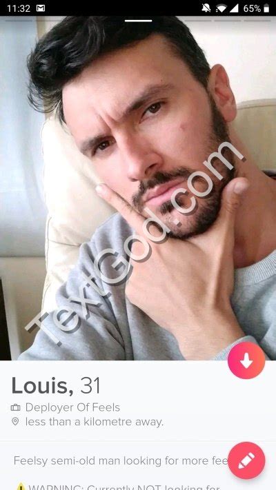 I realize tinder isn't okcupid or match, but that doesn't stop women from succumbing to their natural tendency to create complexity out of every single little thing. 10 Selfies on Tinder That DO and DON'T Work