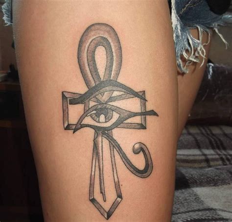 The ancient egyptians worshipped many gods and goddesses who have their own. Egyptian Tattoo Symbols And Their Meanings - 1000 ...