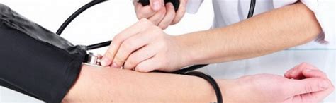 Tekanan darah rendah juga diartikan dengan tanda darah yang mengalir pada otak dan organ vital tidak cukup. Perhatikan Tanda-tanda Gejala Hipertensi dan Jenis ...