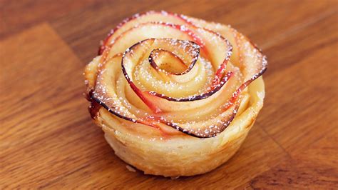 Alle getreidesorten können auf vorrat gekocht und für ein paar tage kühl aufbewahrt werden. Apfel-Blätterteig-Rosen - BakeClub | Blätterteig rezepte ...