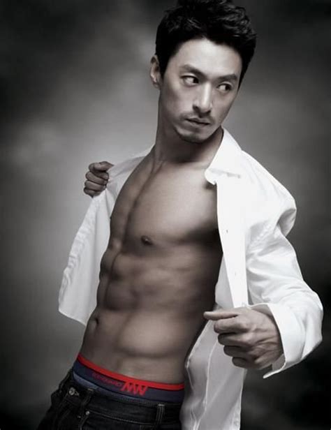 He rose to stardom with the 1999 smash hit, 'happy end'. Joo Jin Mo | Wiki Drama | FANDOM powered by Wikia