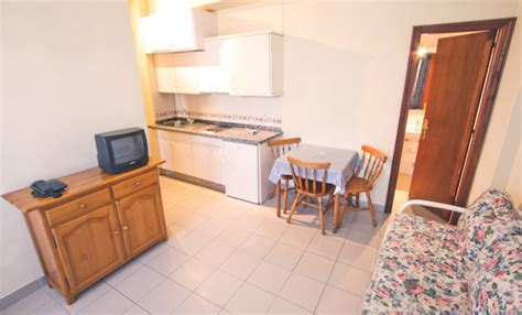 ¿todavía no ha podido encontrar su apartamento de ensueño en puerto de la cruz? APARTAMENTOS BAMBI EN PUERTO DE LA CRUZ, apartamentos, estudios, alquiler de apartamentos ...