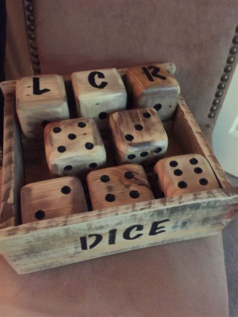 Finished diy project submissions without adequate details / photos will be removed. Yard Dice & LCR in repurposed pallet box. #palletjunky #dice #repurposedonpurpose | Yard dice ...