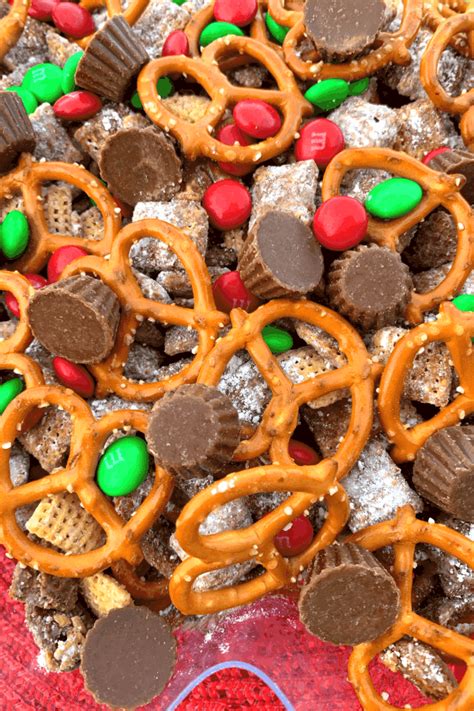 Puppy chow got its name from sharing semblance with a popular dog food, the dog chow brand. 31 Top Pictures Christmas Puppy Chow Recipe Crispix ...