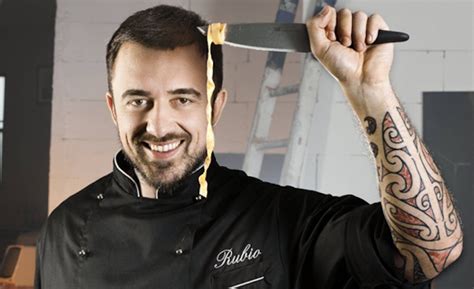 Chef rubio è in missione per conto di dmax, e gira l'italia per scoprire e sfidare le leggende dello street food. Chef Rubio: fidanzata, età, nome vero, altezza, peso ...