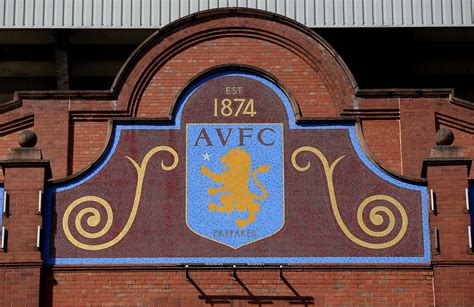 Hitta perfekta aston villa badge bilder och redaktionellt nyhetsbildmaterial hos getty images. Do Aston Villa Fans Want A Return To The Old Badge?