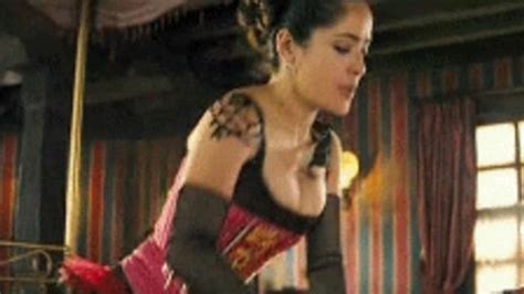 Salma hayek / bandidas / (fr mx us 2006). Bandidas GIFs on Giphy