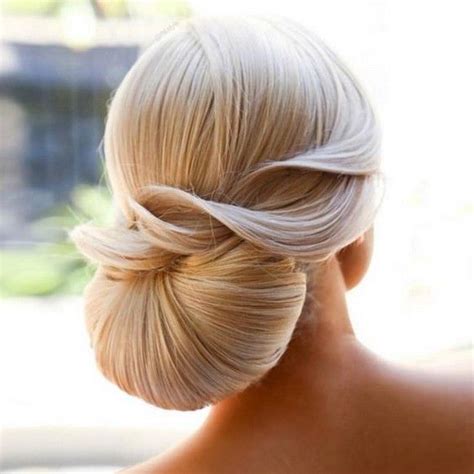 Lowest price in 30 days. 50+ Classy Clean Bun Hairstyles Ideas in 2020 | Bridal ...