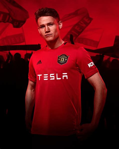 Which positions are man utd targeting? Man Utd New Sponsor / Man Utd Home Kit Leaked Video Shows ...