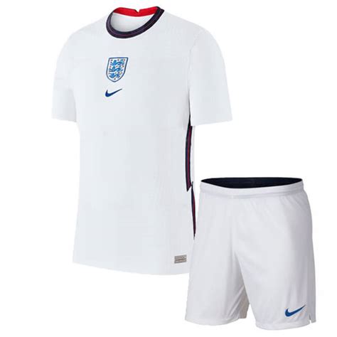 Get creative and show your support for the england team by designing your very own kit fit for the world cup squad. Engeland 2020 voetbaltenue voor kinderen ...