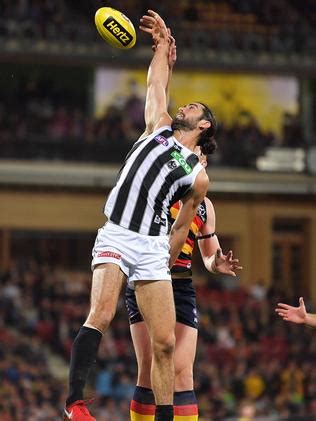 From wikimedia commons, the free media repository. AFL 2018: Collingwood ruckman Brodie Grundy invents new ...