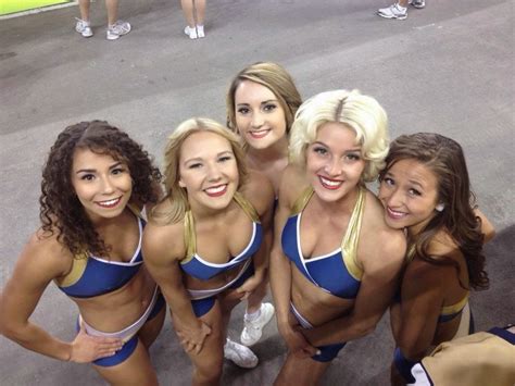 See more ideas about winnipeg blue bombers, blue bombers, winnipeg. Pro Cheerleader Heaven: The Winnipeg Blue Bombers ...