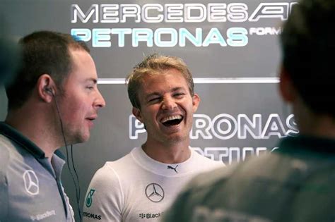 Go behind the scenes and get analysis straight from the paddock. Formel 1 LIVE Startaufstellung GP Italien: Wer gewinnt in ...