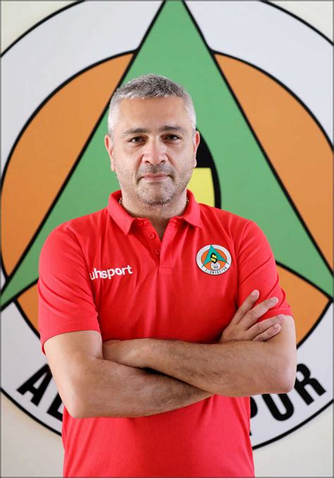 Hikmet karaman'la dün yolları ayıran aytemiz alanyaspor'un yeni teknik direktörü belli oldu. Teknik Ekip Aytemiz Alanyaspor Resmi İnternet Sitesi ...