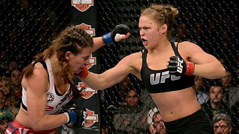 Her professional mma career saw her fighting 25 fights, winning most of them. All the Important Female MMA Fighters not Named Ronda Rousey