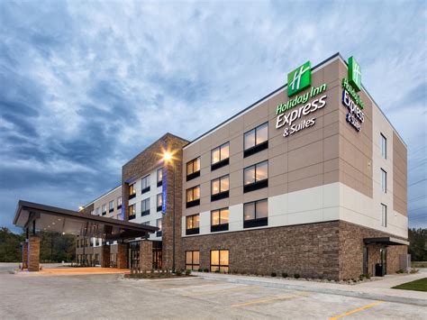 This hotel is 3.5 mi (5.7 km) from texas air & space museum and 4.3 mi (6.9 km) from american quarter horse association. Hotels in Peoria, IL | Holiday Inn Express & Suites East ...