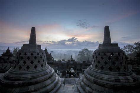 Objek wisata ranu bedali ini menjadi salah satu incaran wisatawan untuk melepaskan penat selama aktivitas seminggu penuh. Borobudur 6 - Taman Wisata Candi