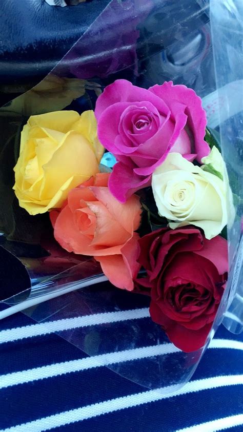 Best good morning greetings images, wishes, messages. Is there anything beautiful like flowers in the morning 💐💐 ...