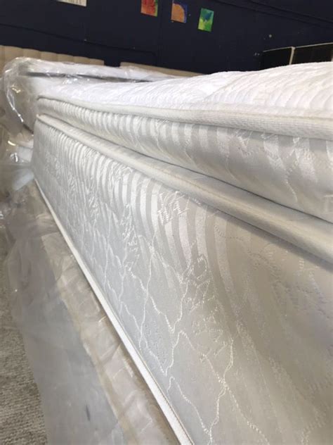 Whether it is for a dinner night out or a formal party, this delicate vera wang dress will not fail you. King size Serta Vera wang edition plush Pillowtop mattress ...