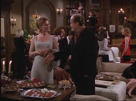 Late in the show, frasier throws his notebook on the coffee table and it lies flat near the books. 5x22 The Life of the Party - Frasier Image (21293978) - Fanpop