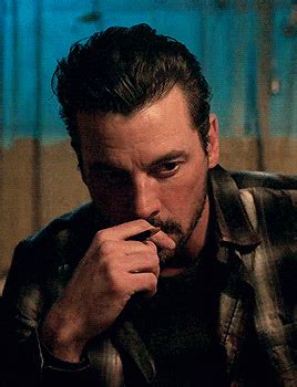 Share the best gifs now >>>. Rivershots 1№ | Skeet ulrich riverdale, Skeet ulrich ...