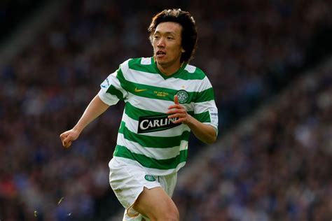 Welcome to the official celtic store for all your celtic football club requirements from home, away, third & training kits to celtic fc fashion. 中村俊輔、セルティックデビュー15周年をクラブが回顧 ファン ...