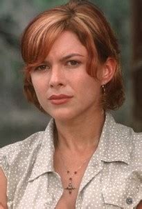 Xhamster è il miglior sito video per il porno gratis! Kari Wuhrer - Sztárlexikon - Starity.hu