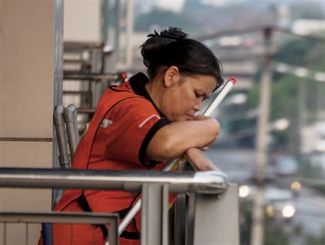 ไฟที่ให้ขยายอายุผู้สมัครเข้าประกันตนจาก 60 เป็น 65 ปี หลังพบจำนวนผู้สูงอายุเพิ่มขึ้นทุกปี และยังมีศักยภาพที่จะทำงานได้ โรคระบาดในประวัติศาสตร์ไทยไม่ได้มีแต่ 'โรคห่า' ว่าด้วยชาว ...