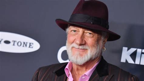 I like to play games. Mick Fleetwood recreates viral "Dreams" TikTok; original ...