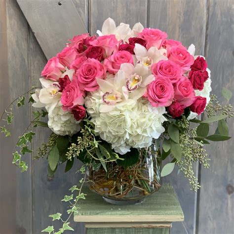 Papers from more than 30 days ago are available, all the way back to 1881. Rolling Hills Estates Florist | Flower Delivery by Palos ...