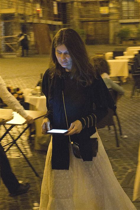 Qui trovi opinioni relative a ristorante pierluigi roma e puoi scoprire cosa si pensa di ristorante pierluigi roma. LAETITIA CASTA at Pierluigi's Restaurant in Rome 05/17 ...