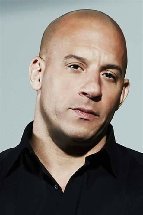 Diesel has mentioned that his mother and biological father's relationship would have been illegal at the time he was conceived. Pin de Ginaf em Vin Diesel | Atores americanos, Velozes e ...