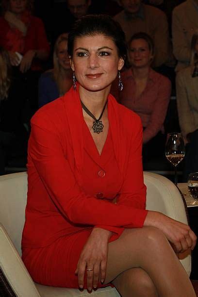 Auf dem parteitag der linken hat sahra wagenknecht einen schweren stand. Sahra Wagenknecht Pictures and Photos - Getty Images ...